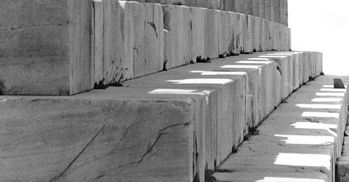 Η άλλη όψη του Παρθενώνος, η καμπυλότητα των γραμμών και οι Προοπτικές Οπταπατής